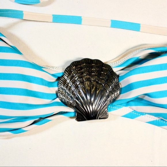 Striped Bikini Top - Picture 2 of 3